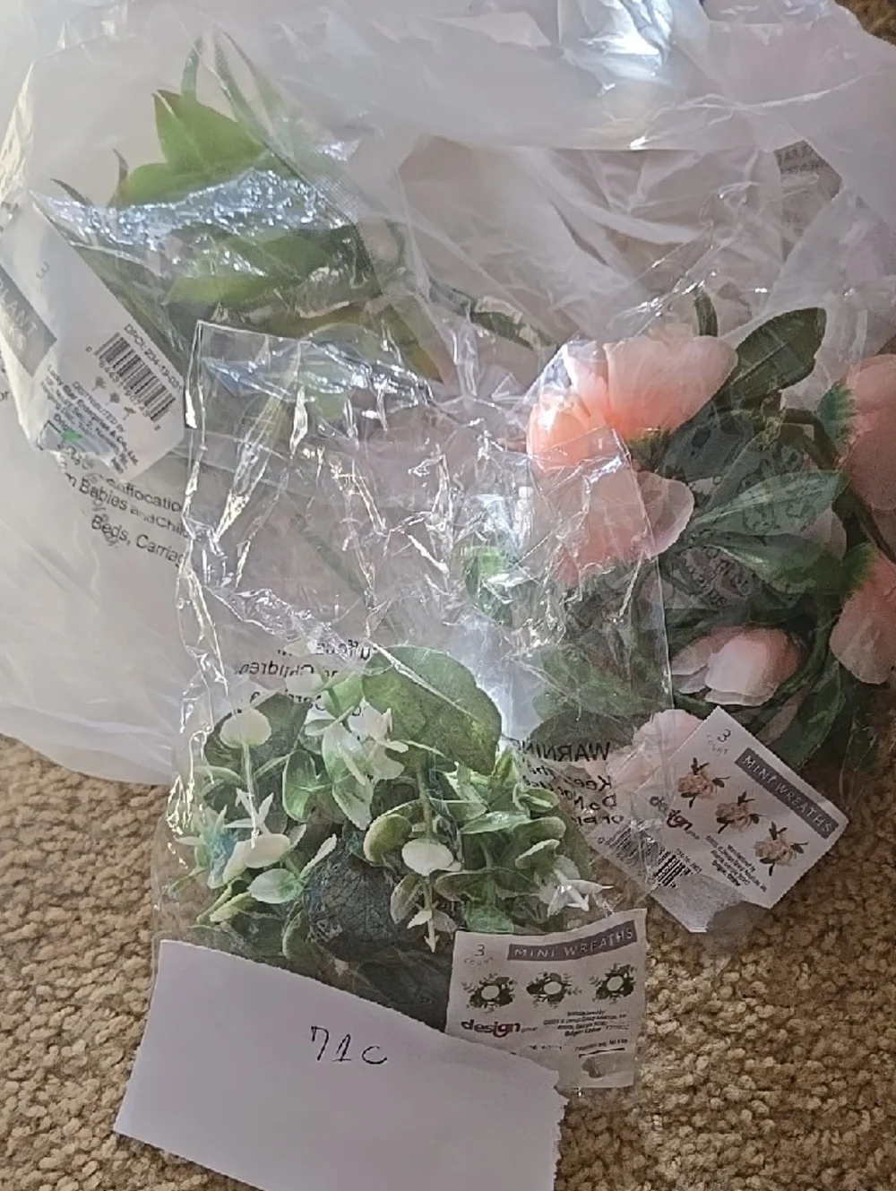 Soft Pink Artificial Flower Faux Green Mini Wreaths Leaves Plant Pick Assortment